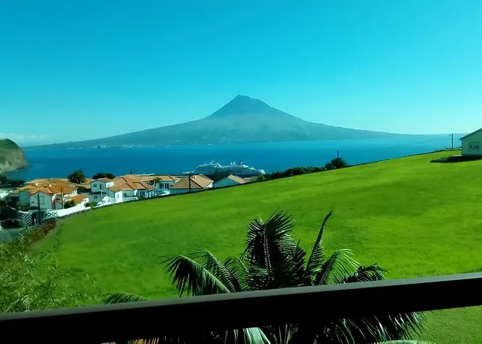 Alice's House Гостевой дом 3*